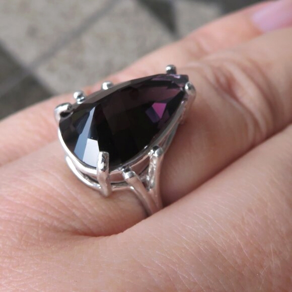 Natural Pear Top-Grade Purple Grape Spinel In Sterling Silver Ring, 7.41ct - Picture 3 of 17